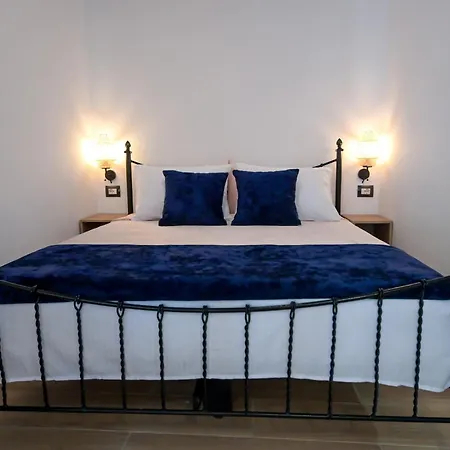 Mema House Gasthof Gjirokastër